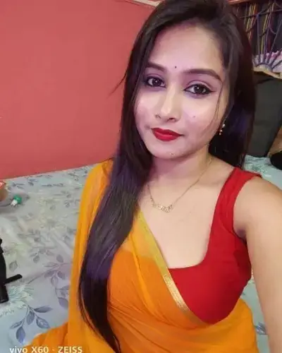 Call Girl in Pombhurna